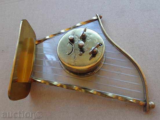 Old Desktop Clock Alarm Clock Works WELL - 5 Old Desktop Clock Alarm Clock Works WELL - 5