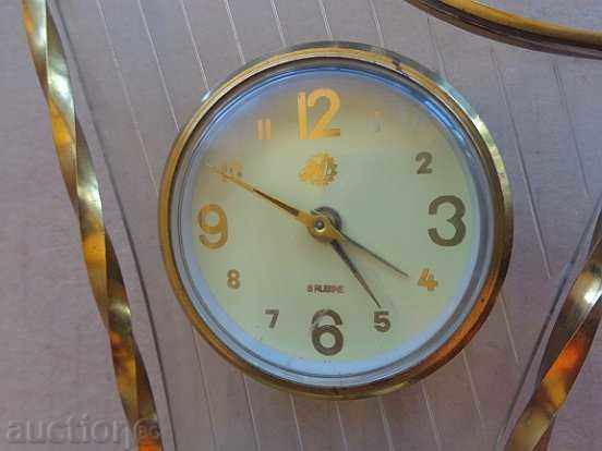 Old Desktop Clock Alarm Clock Works WELL - 6 Old Desktop Clock Alarm Clock Works WELL - 6