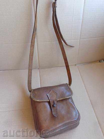 German Binoculars Case First World WW1 palm holster with price 64.00 BGN | € 32.72 German Binoculars Case First World WW1 palm holster with price 64.00 BGN | € 32.72