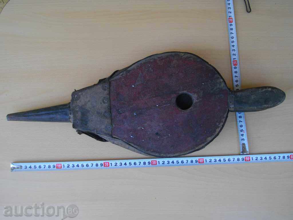 Delivery of The old man worked Delivery of The old man worked