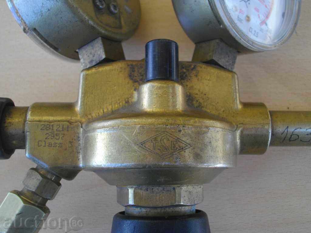 Редуцир вентил за газ - 12 - 5 Редуцир вентил за газ - 12 - 5