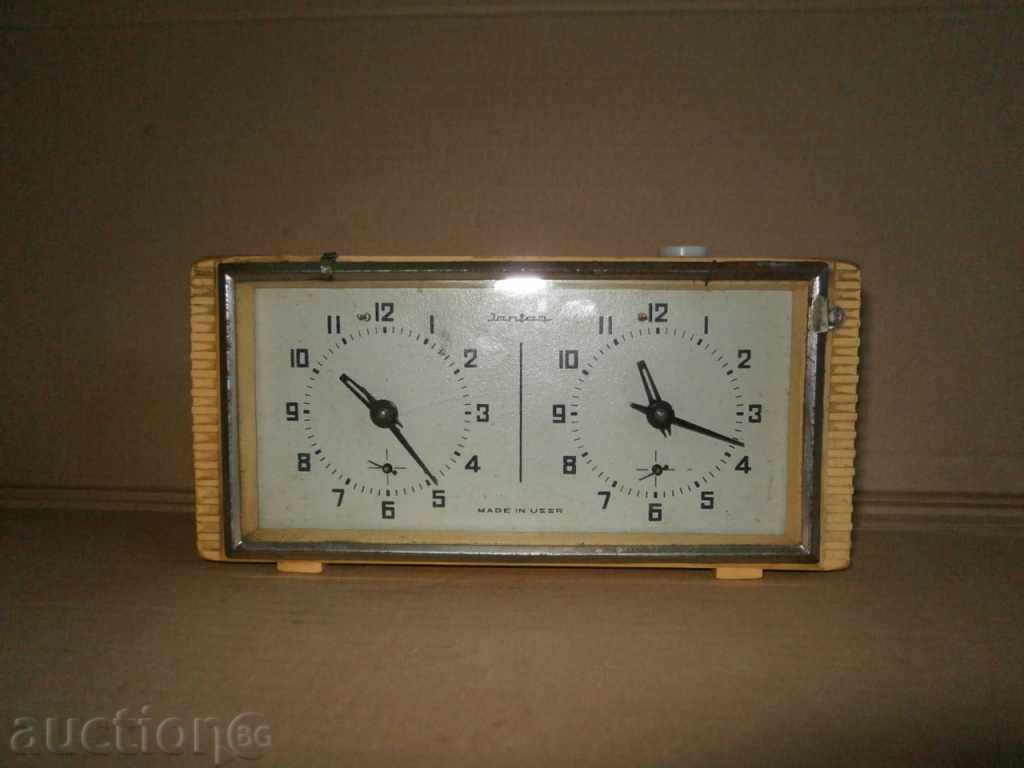 старинен шахматен часовни РАБОТЕЩ с цена 25.00 лв. | € 12.78