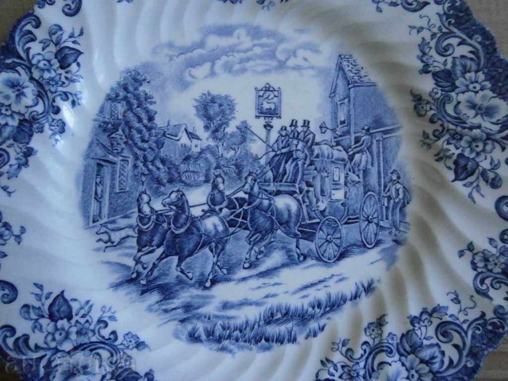 Antique πιάτο από πορσελάνη με τιμή 35.00 BGN | € 17.90 Antique πιάτο από πορσελάνη με τιμή 35.00 BGN | € 17.90