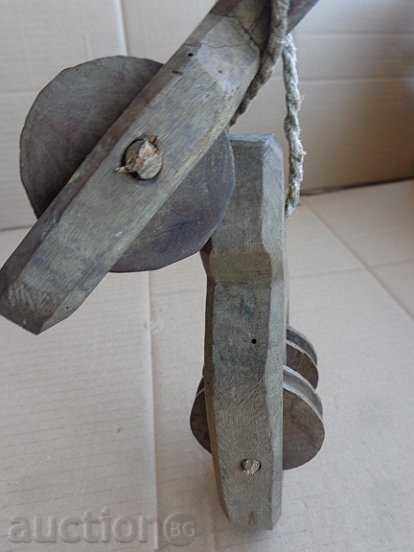 Old wood pulleys, polispast for loom, wooden, primitive - 5 Old wood pulleys, polispast for loom, wooden, primitive - 5