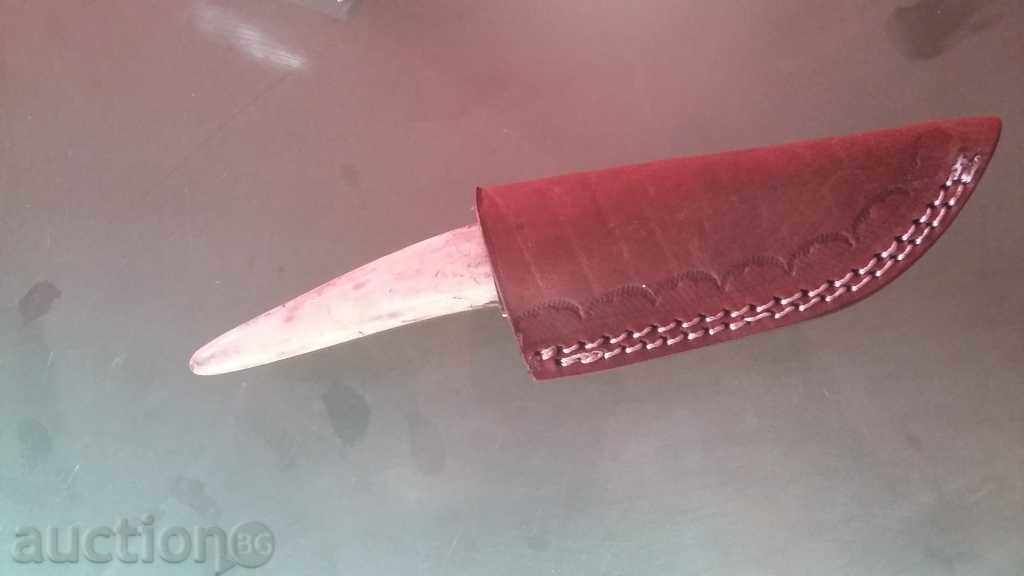 Κυνήγι μαχαίρι Δαμασκό χάλυβα χειροποίητα με τιμή 120.00 BGN | € 61.36 Κυνήγι μαχαίρι Δαμασκό χάλυβα χειροποίητα με τιμή 120.00 BGN | € 61.36