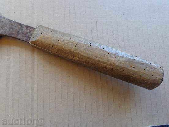 Old instrument picker with engraved wrought iron blade - 5 Old instrument picker with engraved wrought iron blade - 5