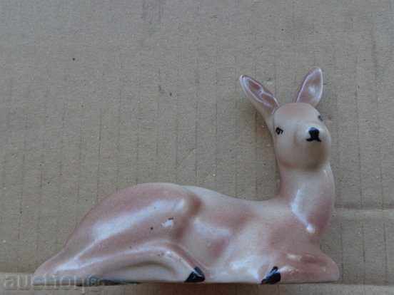 Old figure of porcelain, statuette, sculpture, heart with price 43.00 BGN | € 21.99 Old figure of porcelain, statuette, sculpture, heart with price 43.00 BGN | € 21.99