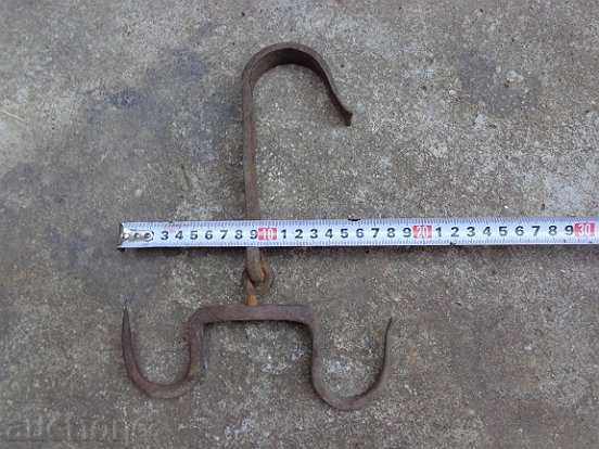 Auction  Old hook, wrought iron crown