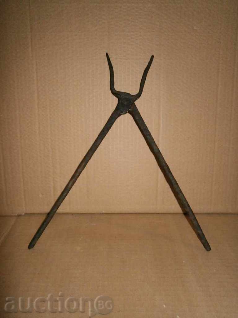 antique blacksmith's tongs with price 41.00 BGN | € 20.96