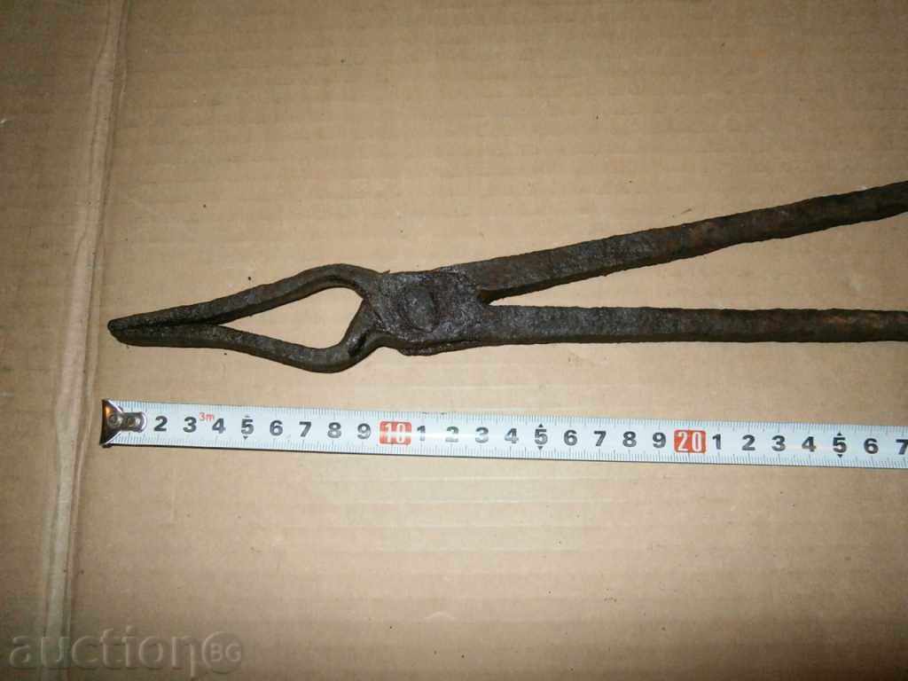 antique blacksmith's tongs - 5