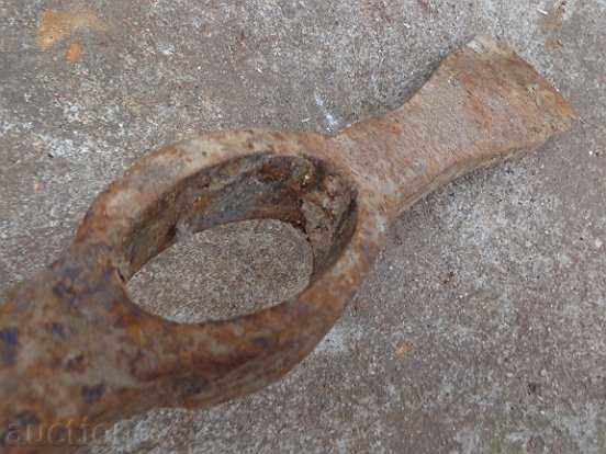 Vechi forjate alege, instrument de fier forjat este - 6 Vechi forjate alege, instrument de fier forjat este - 6