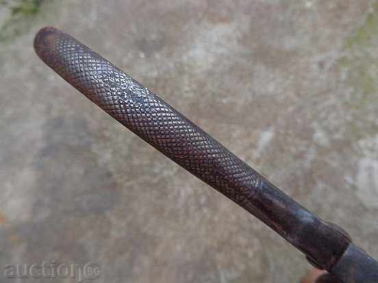 Delivery of Old chappy-type pliers, a tool, serrated Delivery of Old chappy-type pliers, a tool, serrated