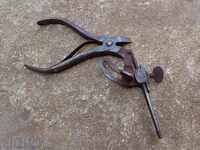 Παλιά τσιμπίδα τσαπράζι, εργαλείο, πένσα