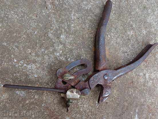 Old chappy-type pliers, a tool, serrated