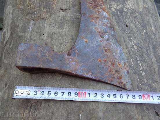 Delivery of An old ax ax, a top, a satin Delivery of An old ax ax, a top, a satin