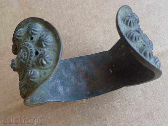 Auction Revival bracelet made of silver hat costume, jewelry jewel Auction Revival bracelet made of silver hat costume, jewelry jewel