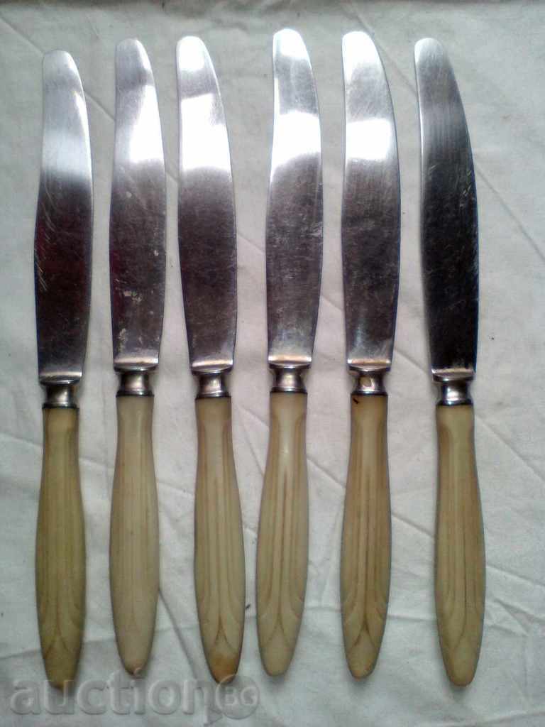 Auction  Lot NUTS KOST SZB NECK. 6 pcs.