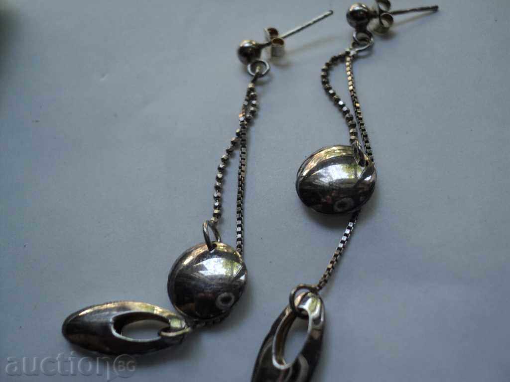 Delivery of BEAUTIFUL SILVER EARRINGS. Delivery of BEAUTIFUL SILVER EARRINGS.