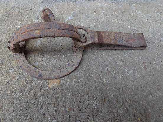 Old hand forged trap, wrought iron - 6 Old hand forged trap, wrought iron - 6