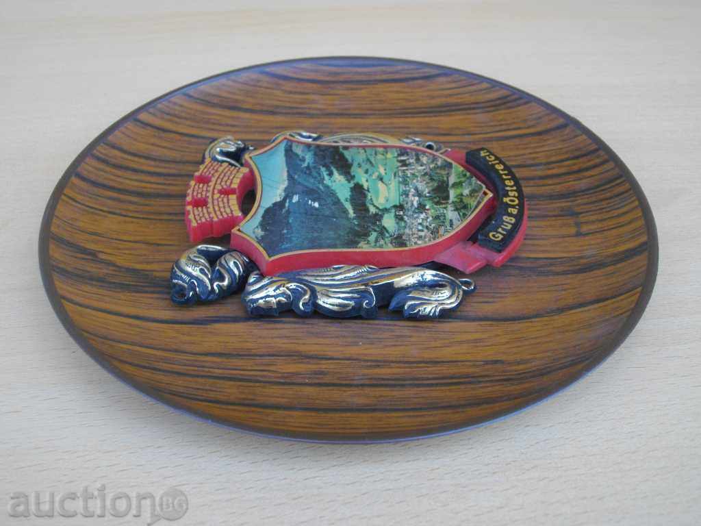 Delivery of Souvenir dish German for wall of artificial material Delivery of Souvenir dish German for wall of artificial material