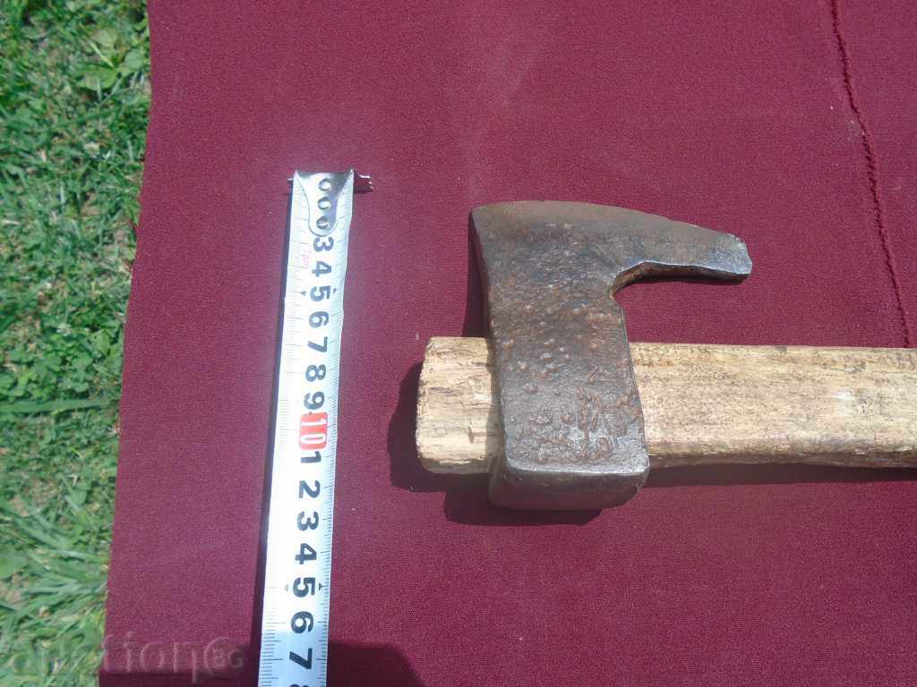 Auction CROWN, TOPOR, SECRET, TOMAHAHKA, SATUR Auction CROWN, TOPOR, SECRET, TOMAHAHKA, SATUR