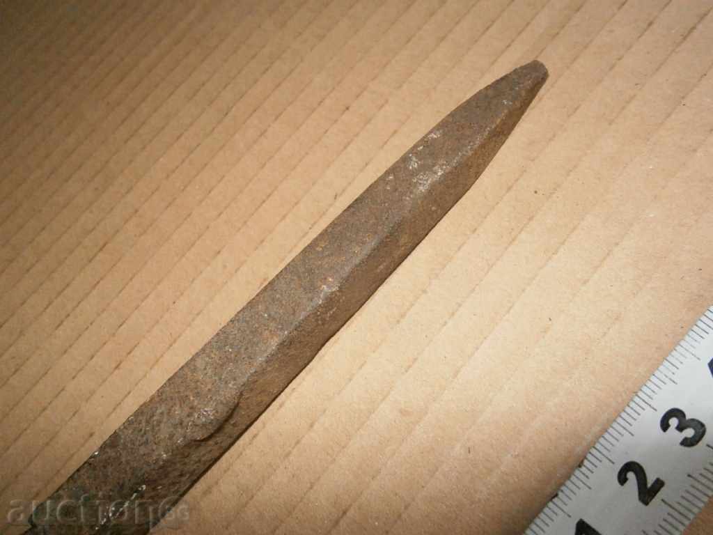 old forged nail - 7 old forged nail - 7