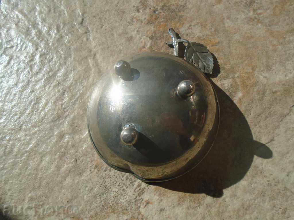 Auction BEAUTIFUL STAR SUCCESSFUL APPEAL IN A FORM OF APPLE Auction BEAUTIFUL STAR SUCCESSFUL APPEAL IN A FORM OF APPLE