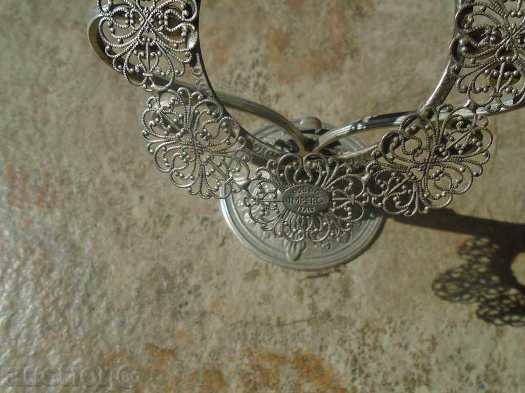 MIRROR STAND, PHOTO with price 40.50 BGN | € 20.71 MIRROR STAND, PHOTO with price 40.50 BGN | € 20.71