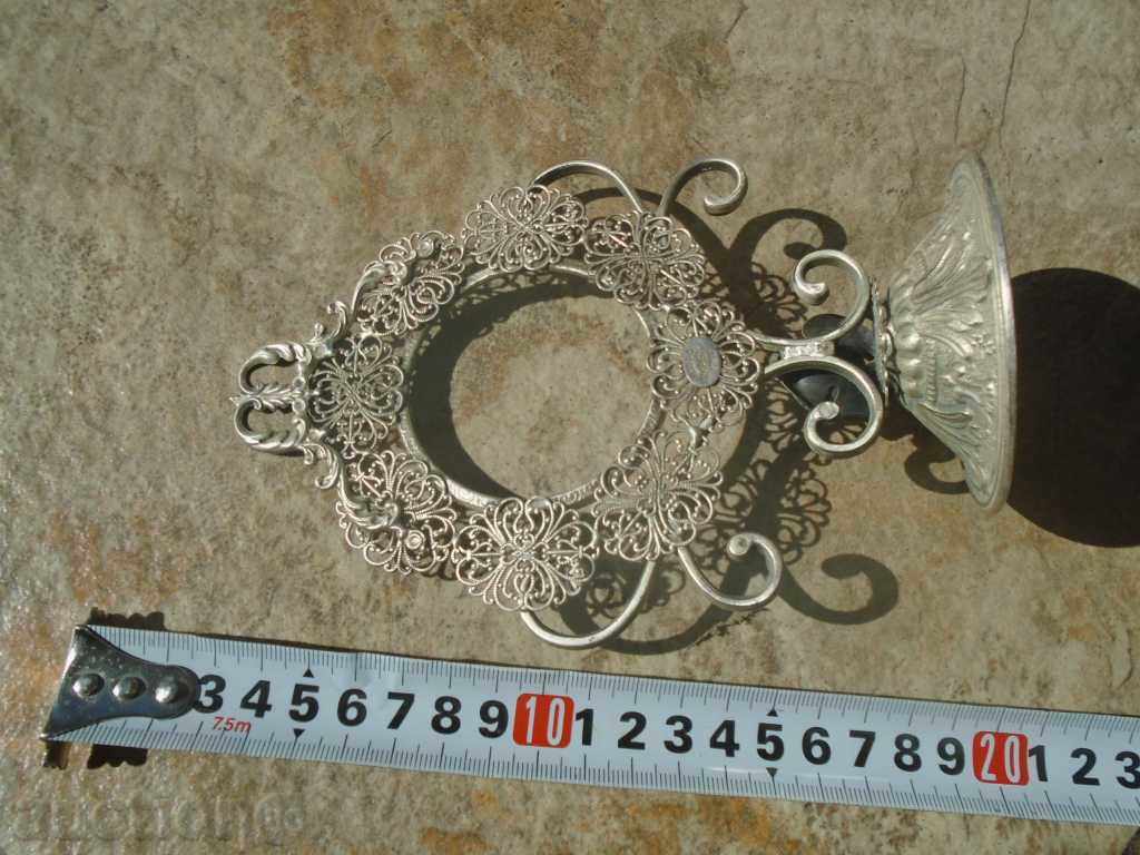 Auction MIRROR STAND, PHOTO Auction MIRROR STAND, PHOTO