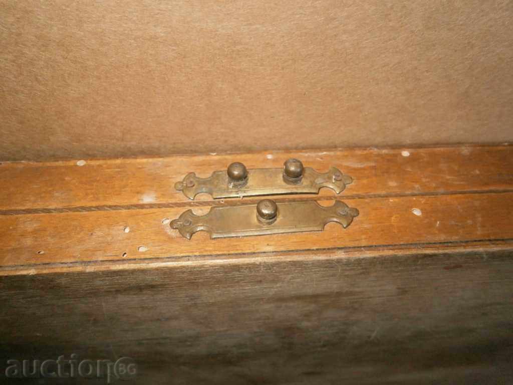 old wooden box - 6 old wooden box - 6