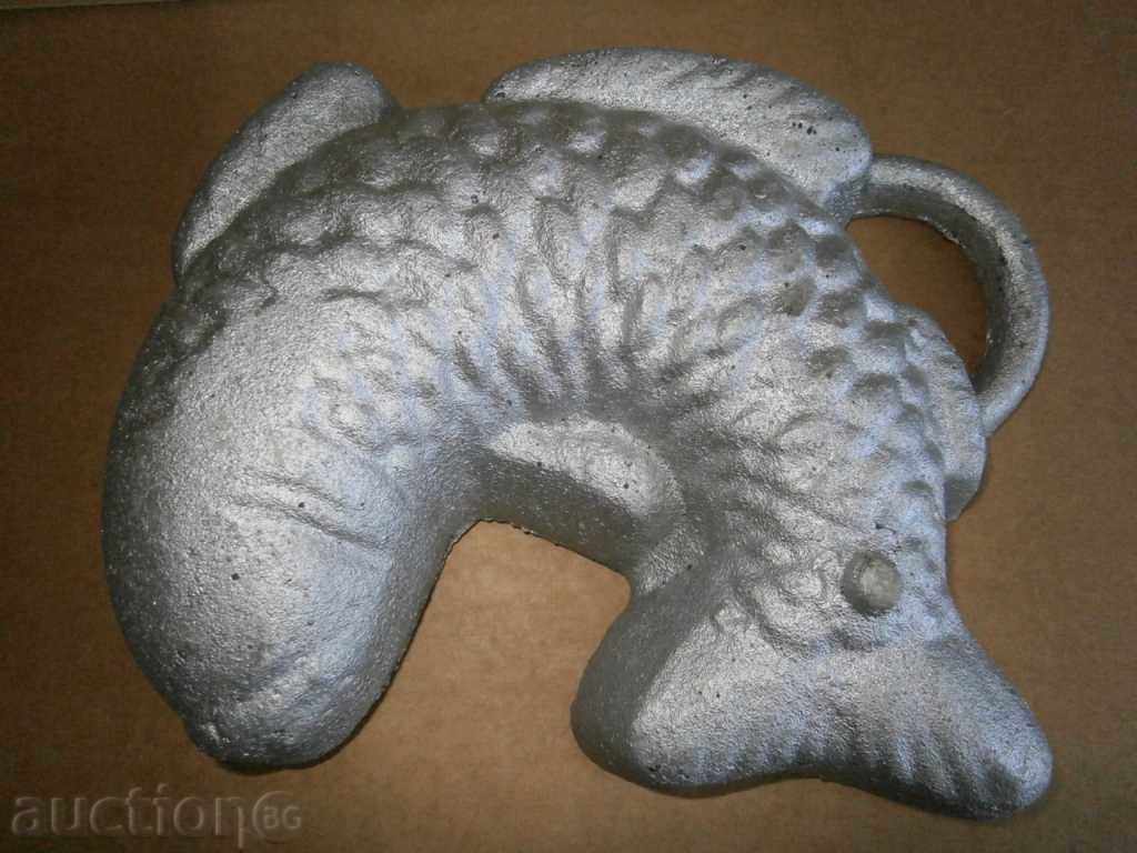 cast aluminum fish - 6