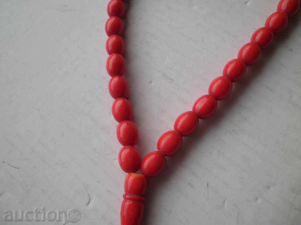 Red rosary with price 20.00 BGN | € 10.23 Red rosary with price 20.00 BGN | € 10.23