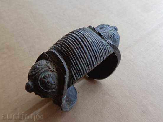 Auction  Renaissance silver slingshot bracelet, jewelry, jewelry