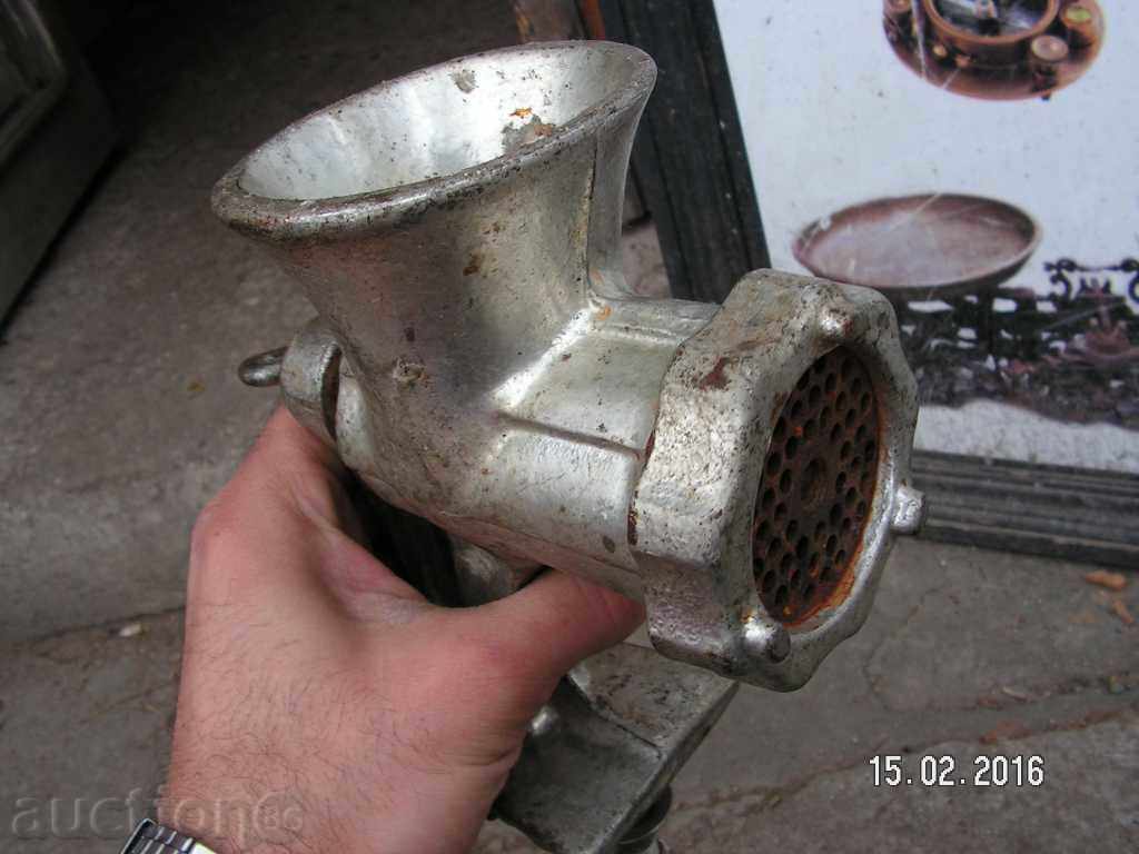 6343. STAR MASH MEAT MACHINE with price 18.00 BGN | € 9.20 6343. STAR MASH MEAT MACHINE with price 18.00 BGN | € 9.20