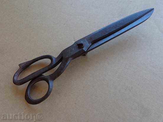 Auction Old tailor's scissors Auction Old tailor's scissors