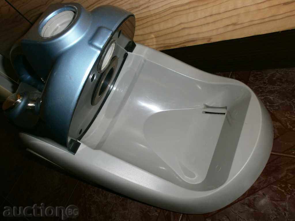 Auction Vacuum cleaner housing OSAKA Auction Vacuum cleaner housing OSAKA