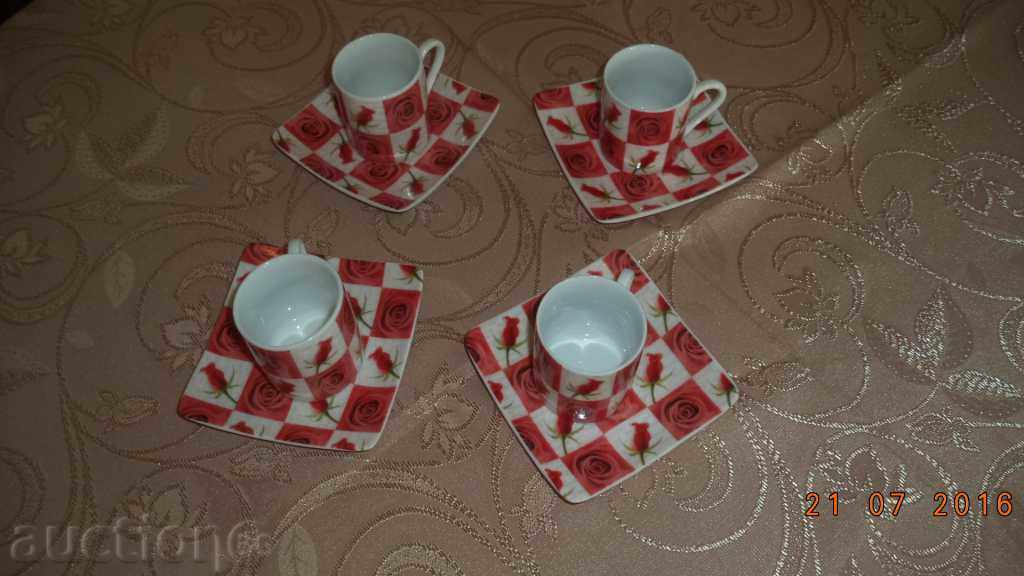 Coffee service - 4 porcelain cups with saucers