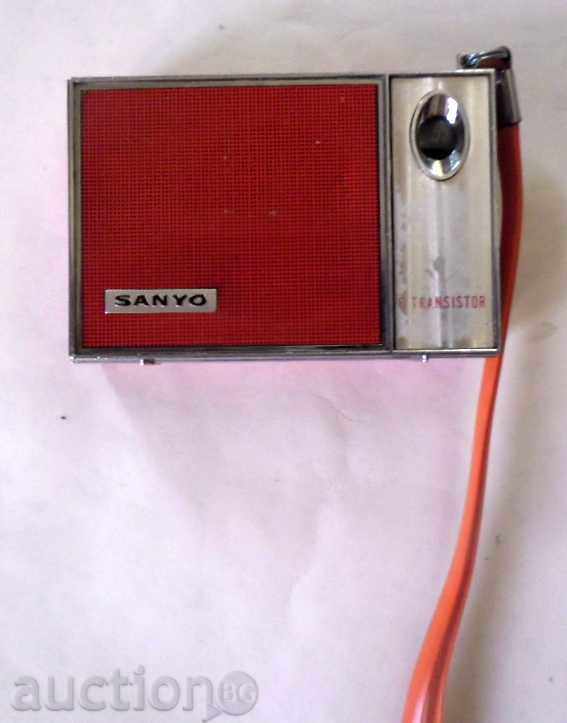 Tranzistorul RADIO RECEIVER SANYO 6C -337 JAPAN