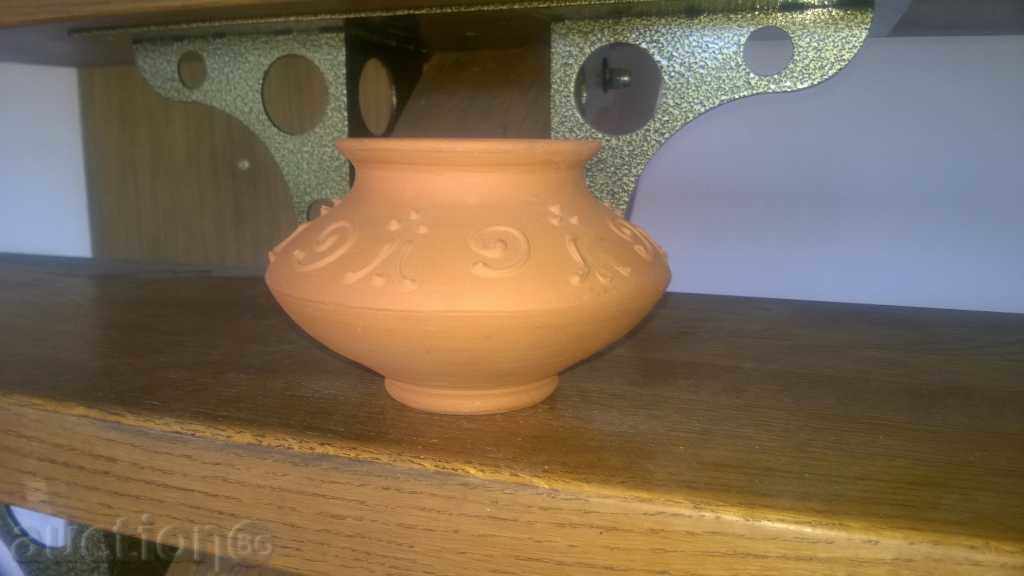 CERAMIC COURT WITH ORNAMENTS - 5 CERAMIC COURT WITH ORNAMENTS - 5