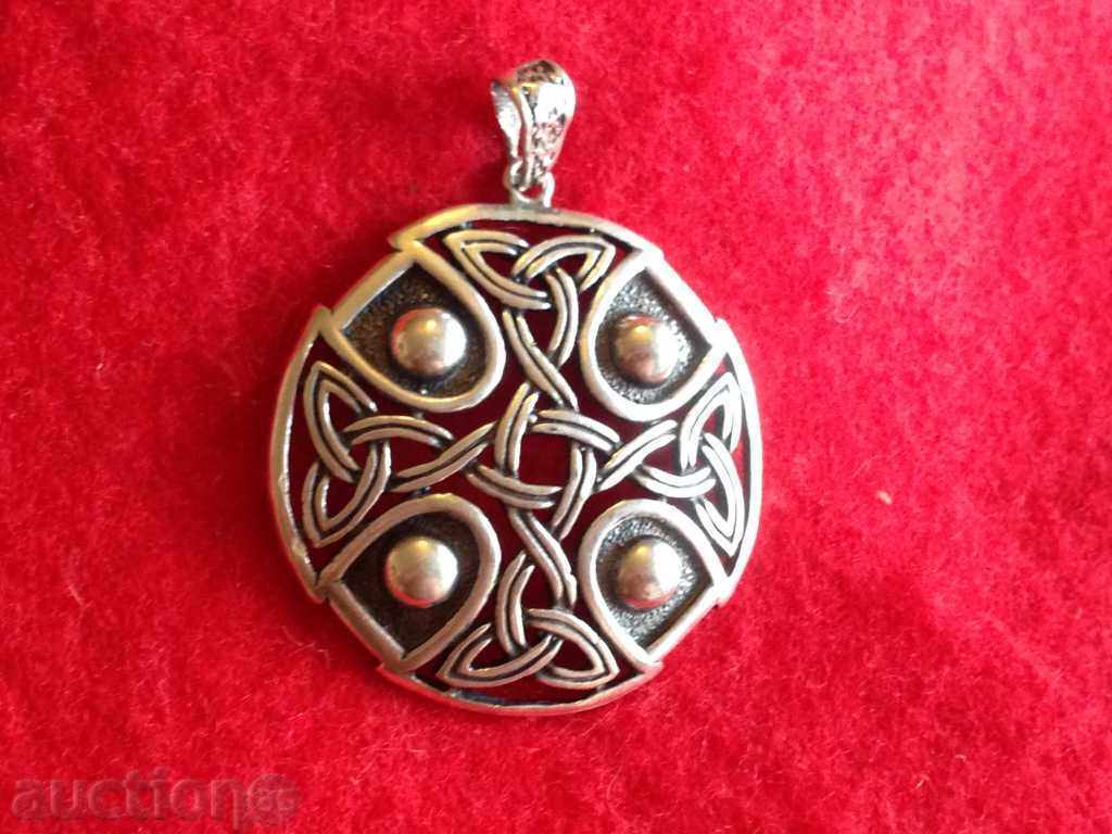 Interesting Silver Pendant - 5 Interesting Silver Pendant - 5