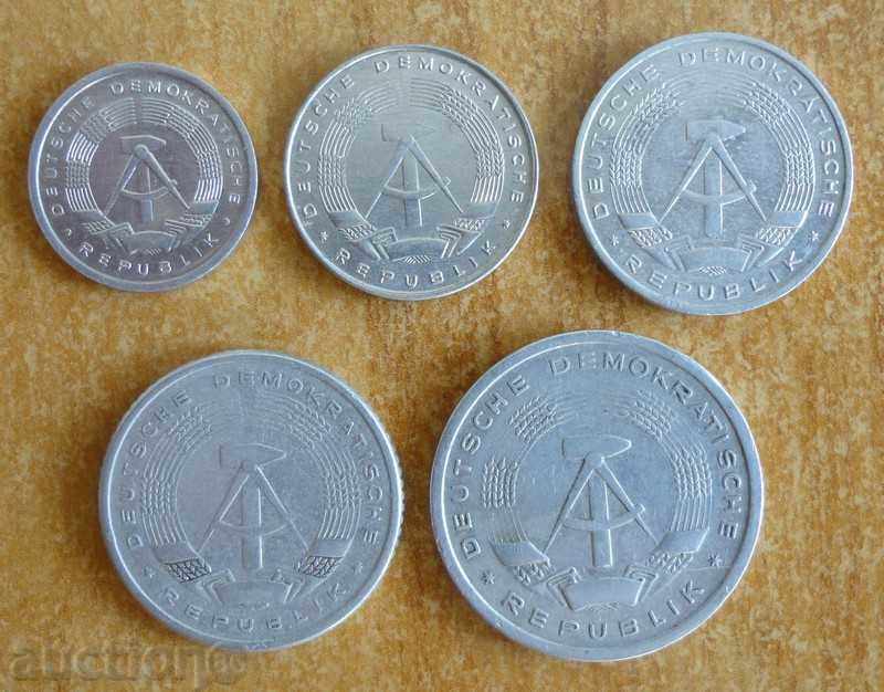 Лот монети - ГДР с цена € 2.00 | 3.91 лв.