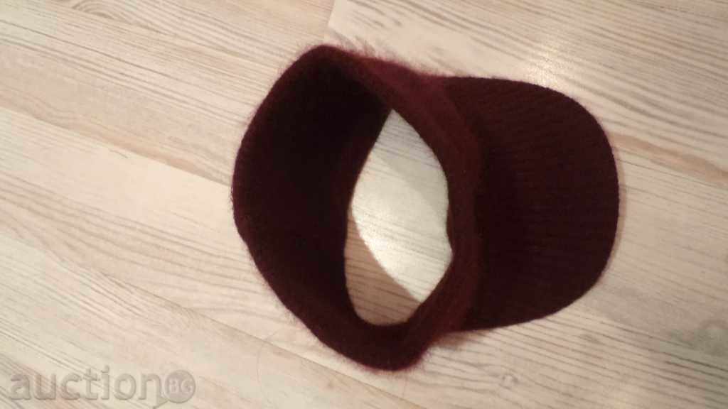 hat with price 5.00 BGN | € 2.56 hat with price 5.00 BGN | € 2.56