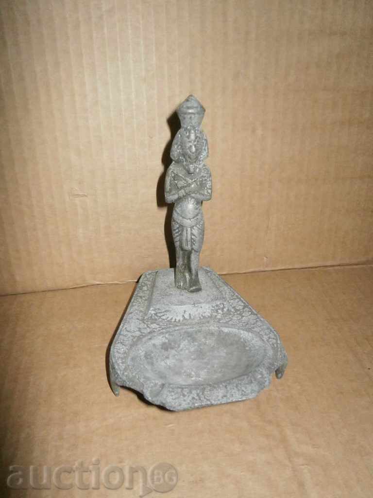 An old pharaoh inkbox with price 15.00 BGN | € 7.67