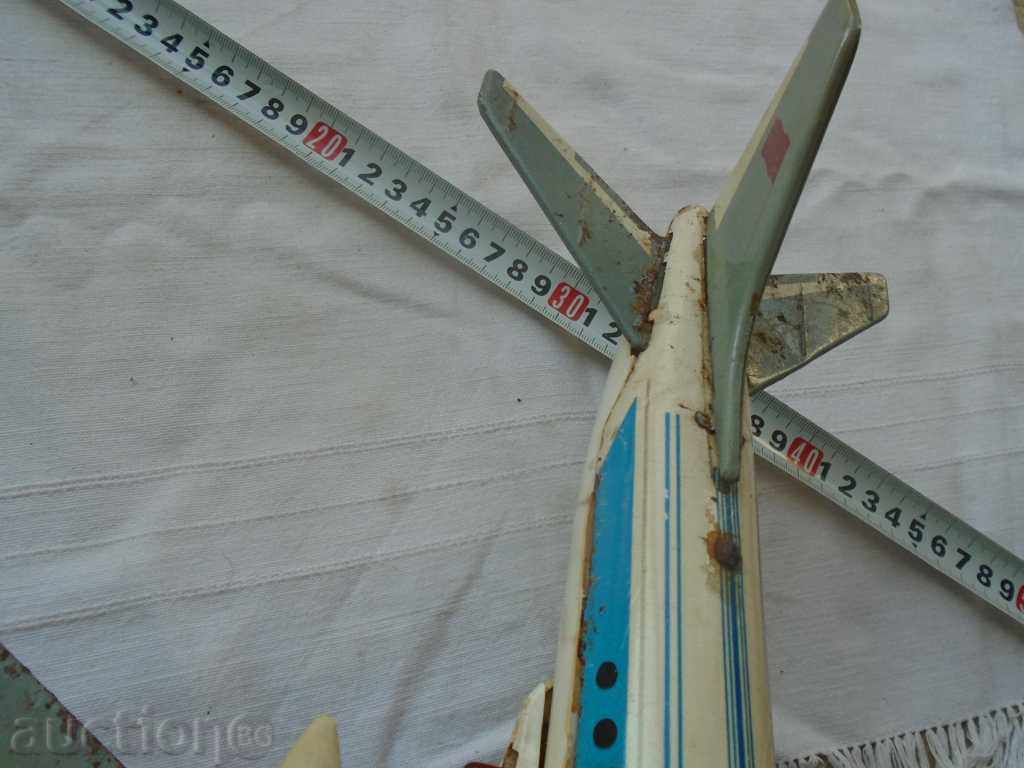 Delivery of STAR LAMARIN, MECHANICAL CHILD AIRPLANE / REDKAZ