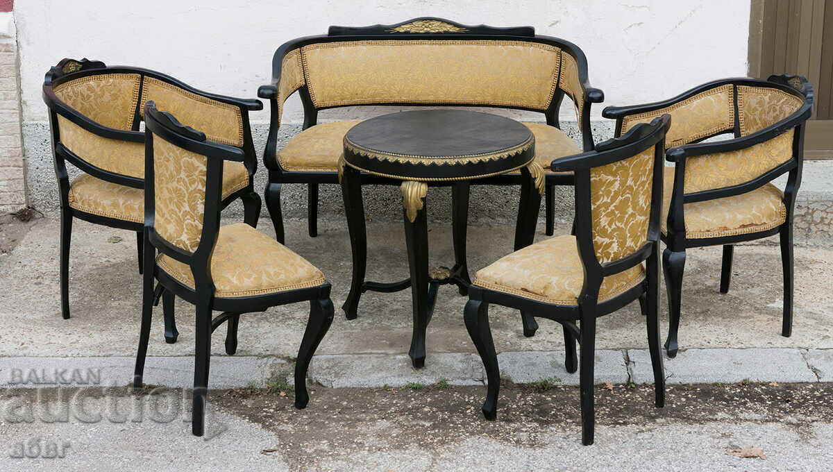 Σετ σαλονιού με τιμή € 450.00 | 880.13 BGN
