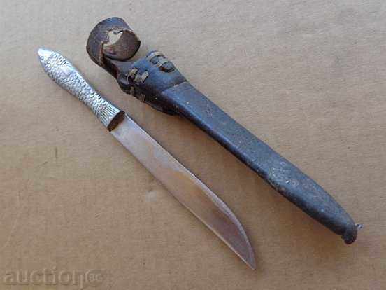 An old knife with a handle and a goldfish handle, a knife, a dagger - 7 An old knife with a handle and a goldfish handle, a knife, a dagger - 7