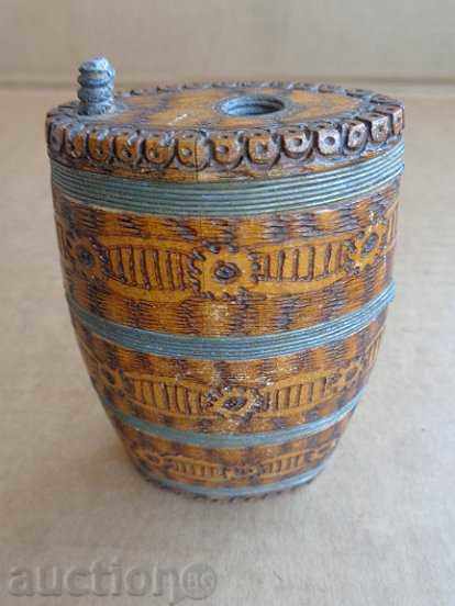 An old wooden paving, a vase, a bathtub with price 59.00 BGN | € 30.17