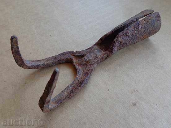 Old manual forged tool, cottage, hammered hook forged iron - 5 Old manual forged tool, cottage, hammered hook forged iron - 5