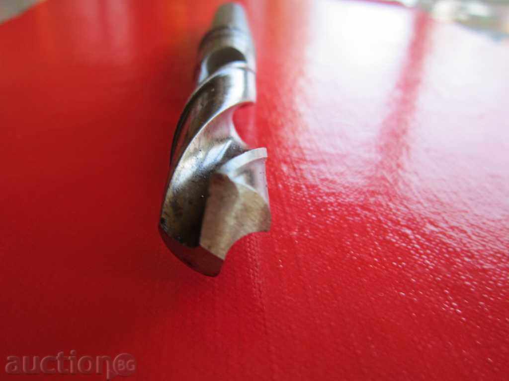 Delivery of Huge drill bit drill bit metal wood marking