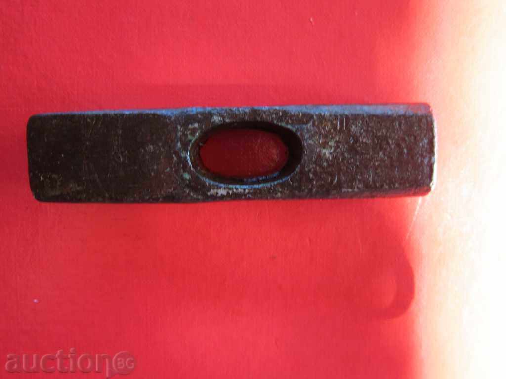 Old Hammer Hammer Marks 400 - 5 Old Hammer Hammer Marks 400 - 5